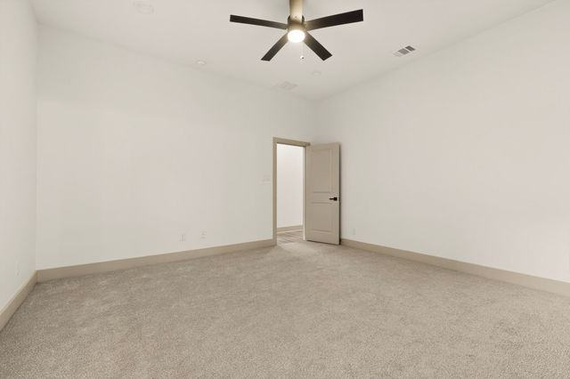 400 Kenny Drive, West Tawakoni, TX 75474