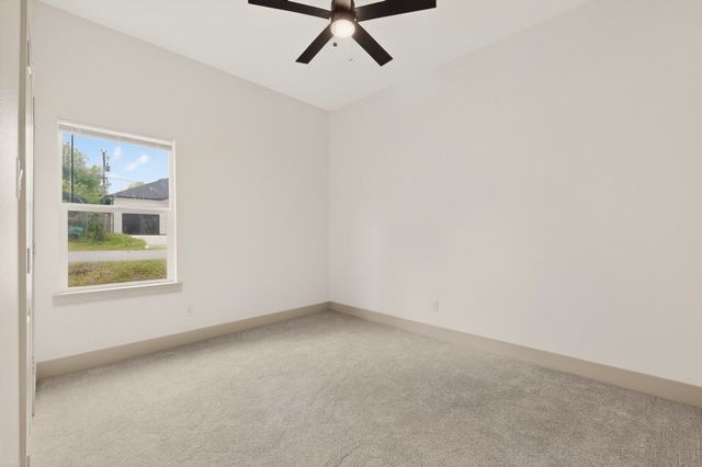 400 Kenny Drive, West Tawakoni, TX 75474
