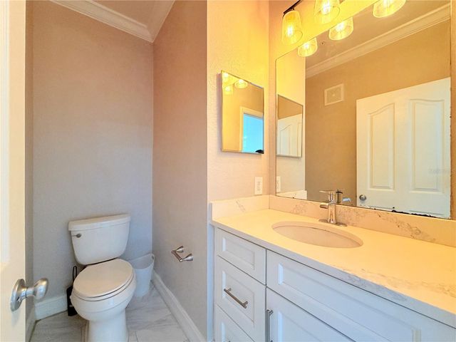 6117 METROWEST BOULEVARD 105, Orlando, FL 32835