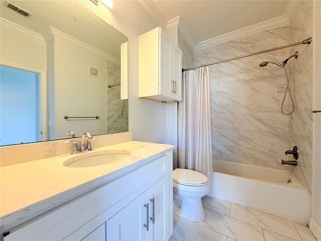 6117 METROWEST BOULEVARD 105, Orlando, FL 32835