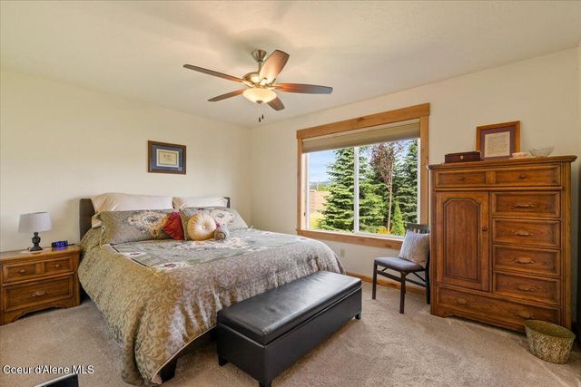 7881 W Kayak CT, Rathdrum, ID 83858
