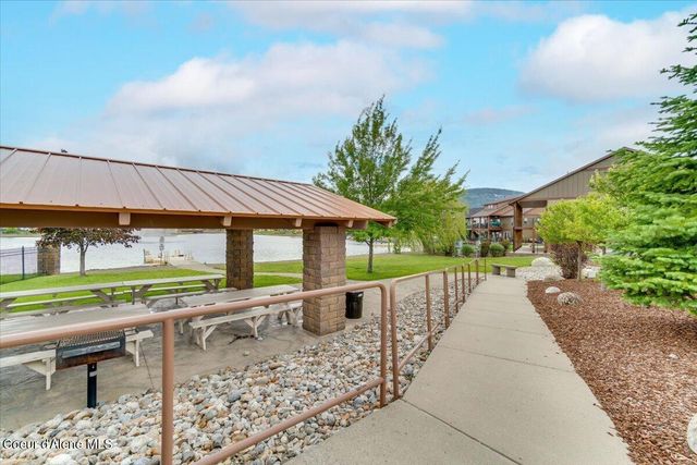 7881 W Kayak CT, Rathdrum, ID 83858