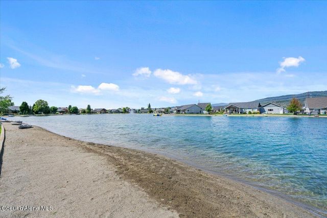 7881 W Kayak CT, Rathdrum, ID 83858
