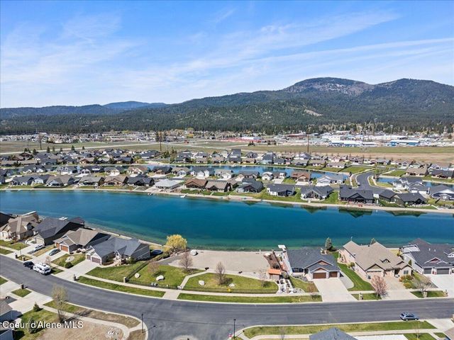7881 W Kayak CT, Rathdrum, ID 83858