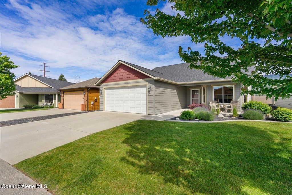 7881 W Kayak CT, Rathdrum, ID 83858