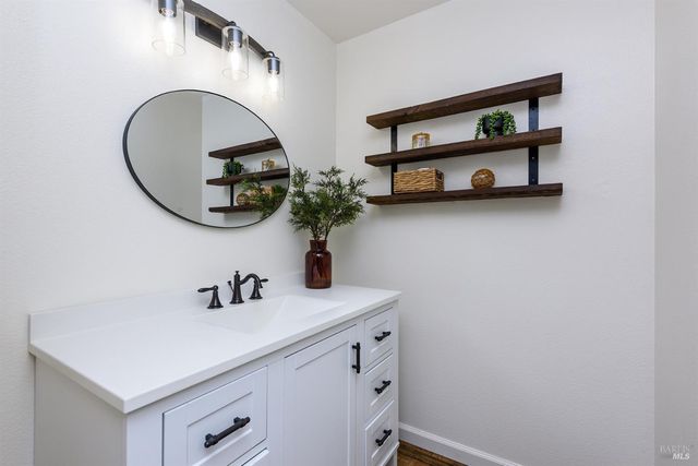 439 Mission Blvd, Santa Rosa, CA 95409