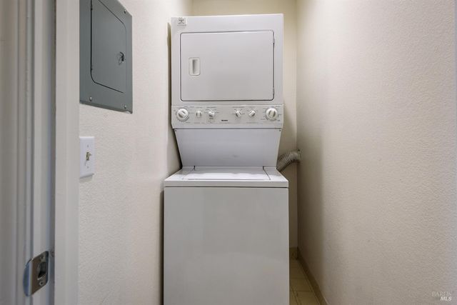 439 Mission Blvd, Santa Rosa, CA 95409