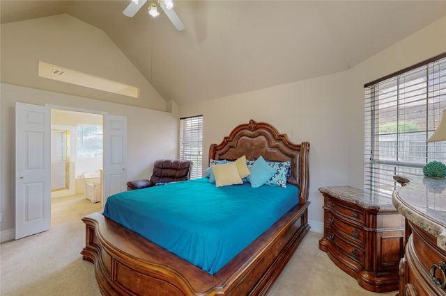 219 Sandy Creek Place, Desoto, TX 75115