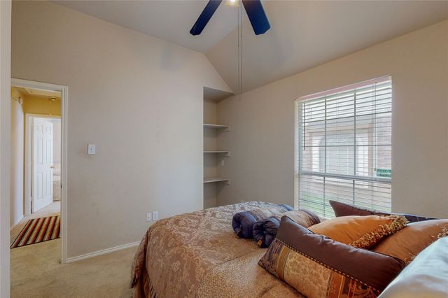 219 Sandy Creek Place, Desoto, TX 75115