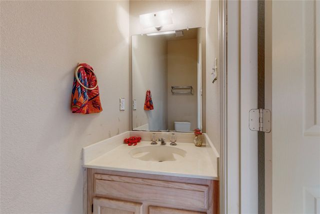 219 Sandy Creek Place, Desoto, TX 75115