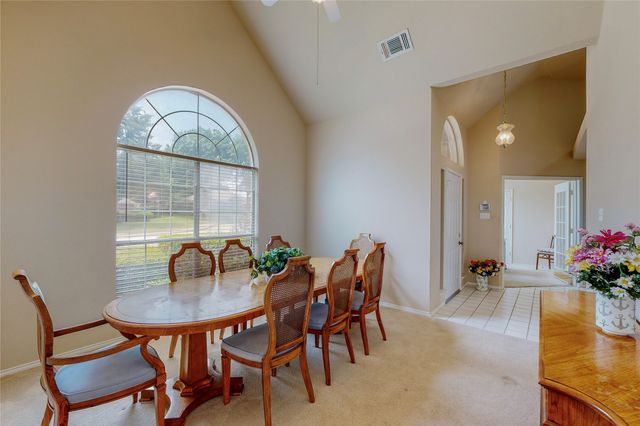 219 Sandy Creek Place, Desoto, TX 75115