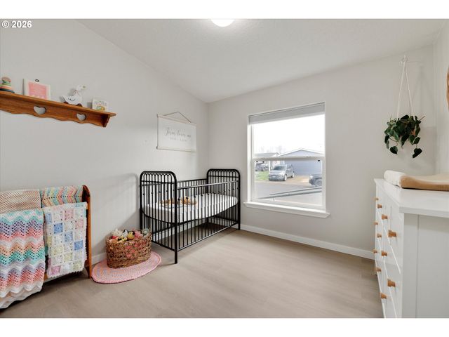 1247 BOARDWALK Ave, Molalla, OR 97038