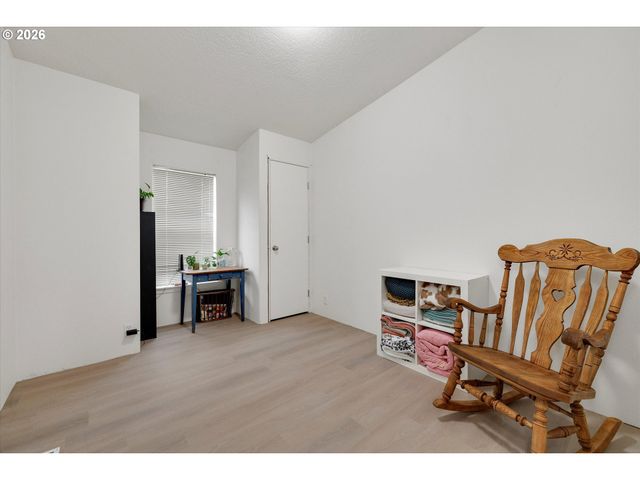 1247 BOARDWALK Ave, Molalla, OR 97038