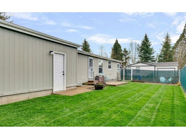 1247 BOARDWALK Ave, Molalla, OR 97038