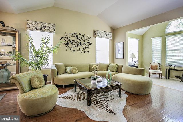 27 WESTHAMPTON WAY, Lansdale, PA 19446