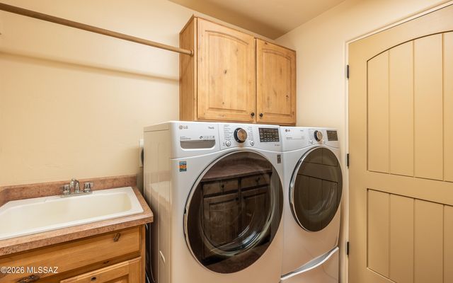 5550 W Open R Place, Tucson, AZ 85713