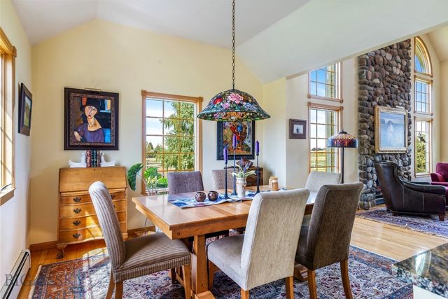 11400 Gooch Hill Road, Gallatin Gateway, MT 59730