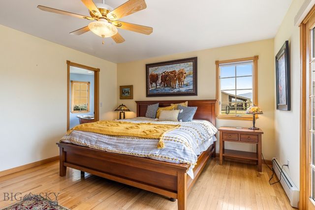 11400 Gooch Hill Road, Gallatin Gateway, MT 59730