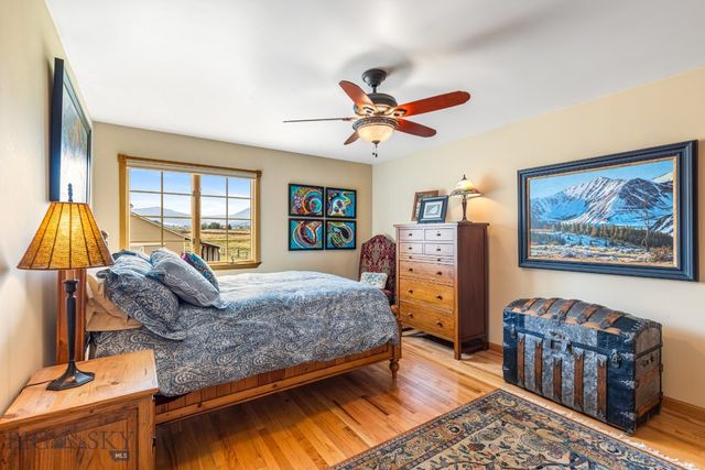 11400 Gooch Hill Road, Gallatin Gateway, MT 59730