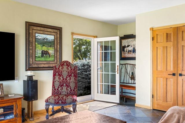 11400 Gooch Hill Road, Gallatin Gateway, MT 59730