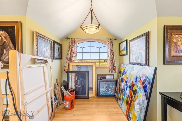 11400 Gooch Hill Road, Gallatin Gateway, MT 59730