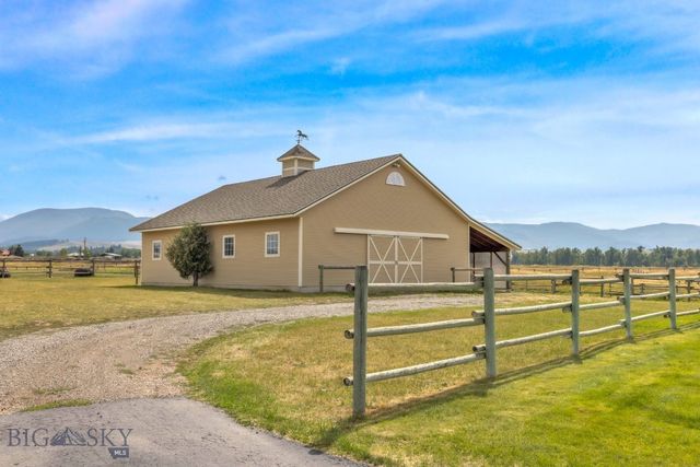 11400 Gooch Hill Road, Gallatin Gateway, MT 59730