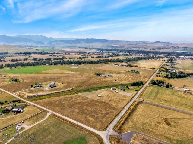 11400 Gooch Hill Road, Gallatin Gateway, MT 59730
