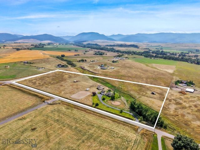 11400 Gooch Hill Road, Gallatin Gateway, MT 59730