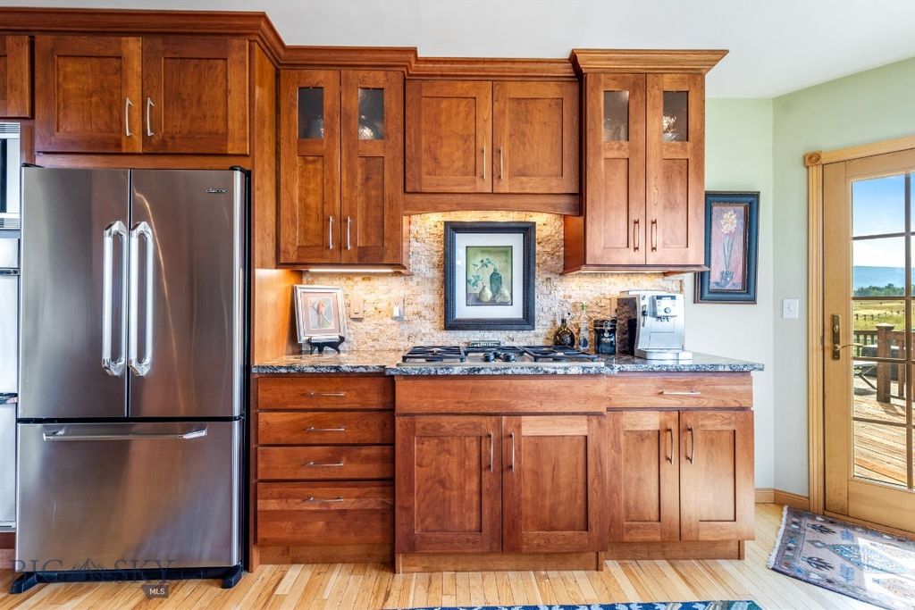 11400 Gooch Hill Road, Gallatin Gateway, MT 59730 photo 17