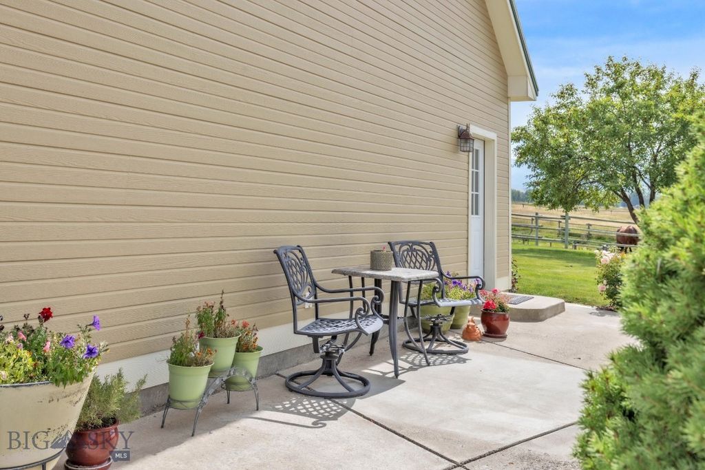 11400 Gooch Hill Road, Gallatin Gateway, MT 59730 photo 57