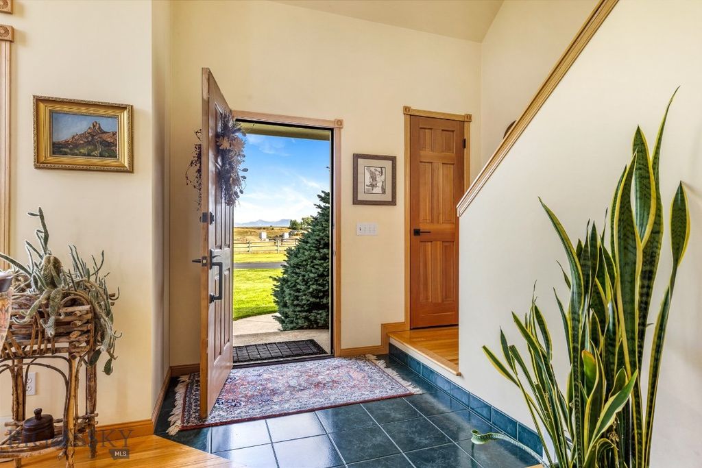 11400 Gooch Hill Road, Gallatin Gateway, MT 59730 photo 6