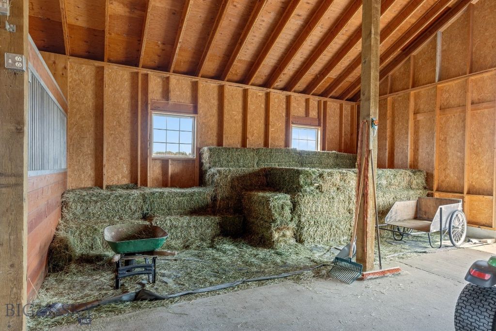 11400 Gooch Hill Road, Gallatin Gateway, MT 59730 photo 68