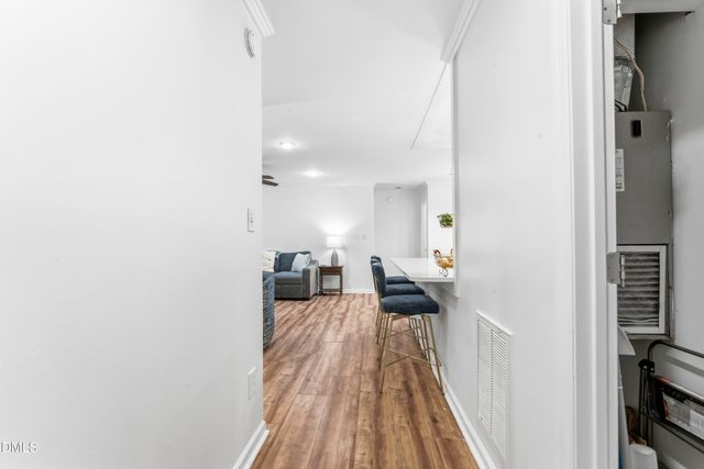 1006 Kingswood Drive J, Chapel Hill, NC 27517