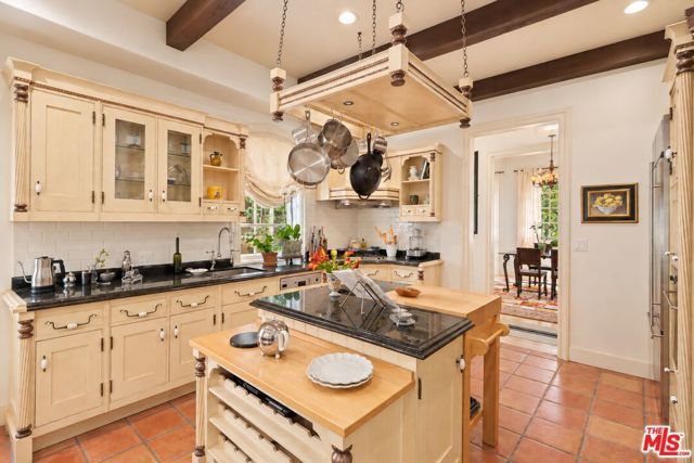 9835 Portola Drive, Los Angeles, CA 90210