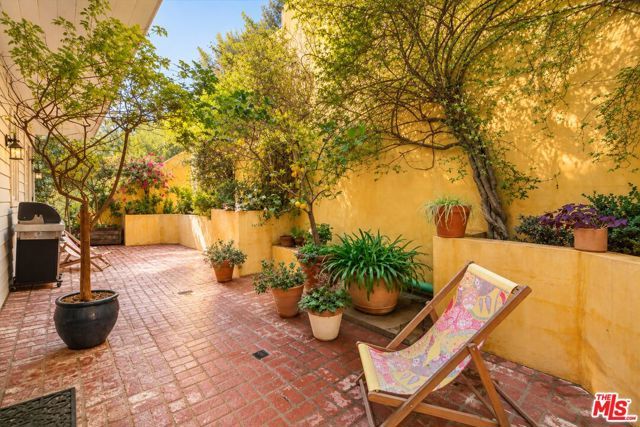 9835 Portola Drive, Los Angeles, CA 90210