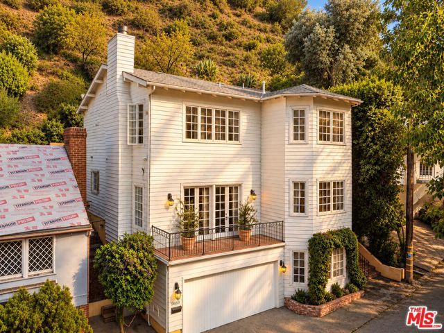 9835 Portola Drive, Los Angeles, CA 90210