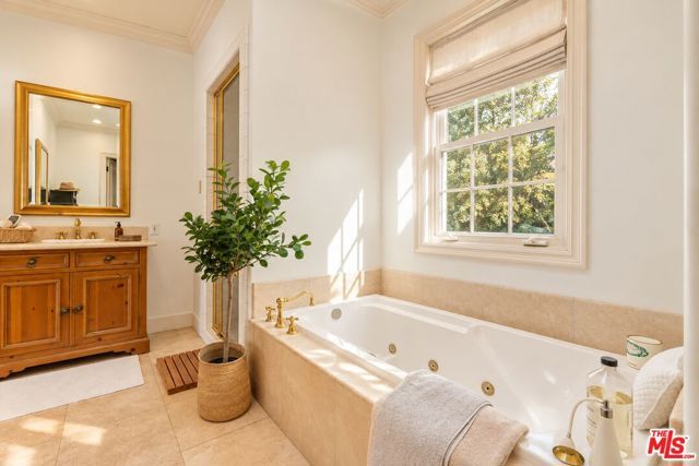 9835 Portola Drive, Los Angeles, CA 90210