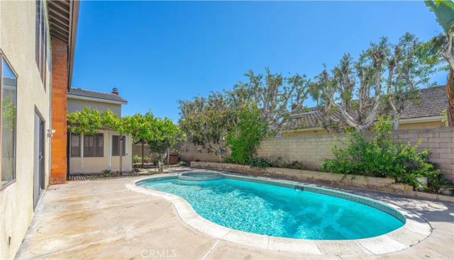 3472 Sagamore, Huntington Beach, CA 92649