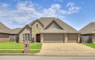 7411 E 83rd Street North, Owasso, OK 74055