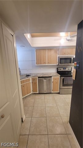 1202 Cape Coral PKWY W 107, Cape Coral, FL 33914