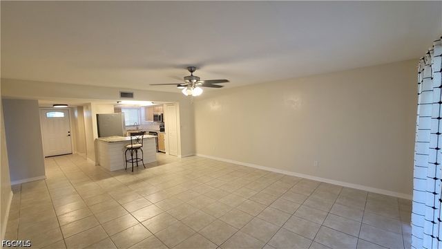 1202 Cape Coral PKWY W 107, Cape Coral, FL 33914