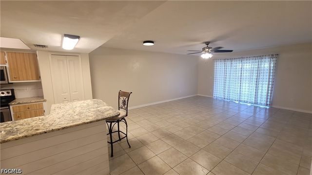 1202 Cape Coral PKWY W 107, Cape Coral, FL 33914