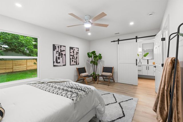 903 Cardiff DR, Austin, TX 78745