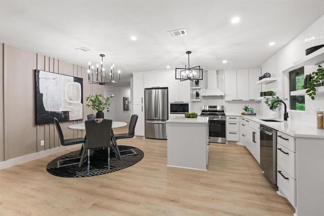 903 Cardiff DR, Austin, TX 78745