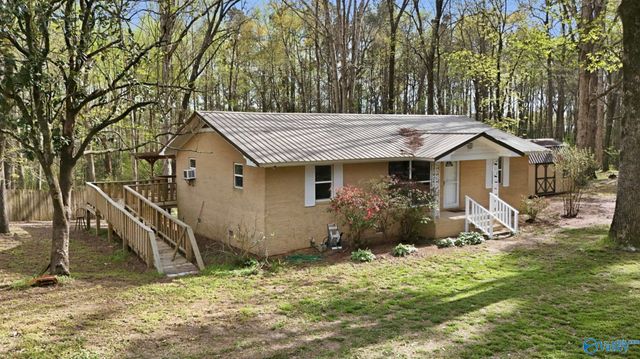 15902 Alabama Highway 168, Albertville, AL 35951