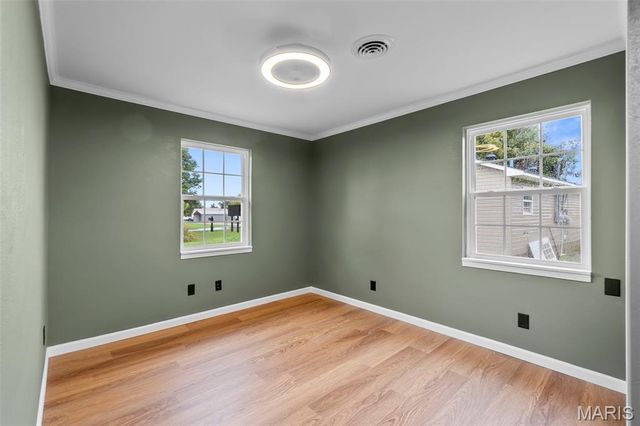 201 Lunbeck Avenue, Gideon, MO 63848