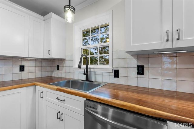 201 Lunbeck Avenue, Gideon, MO 63848