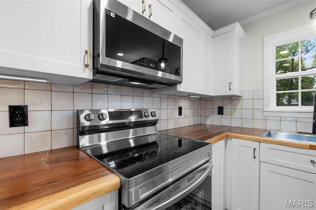 201 Lunbeck Avenue, Gideon, MO 63848