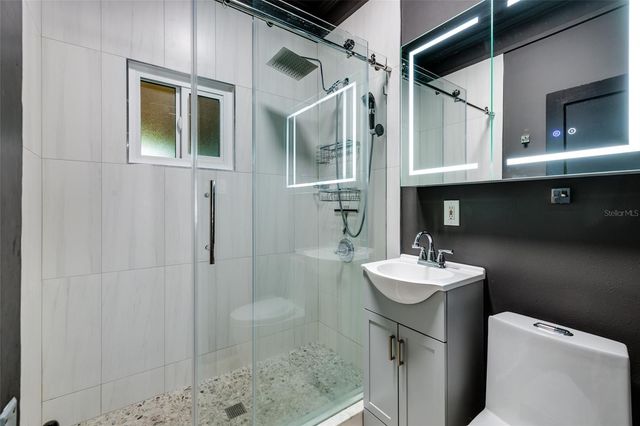 127 23RD STREET N, St Petersburg, FL 33713
