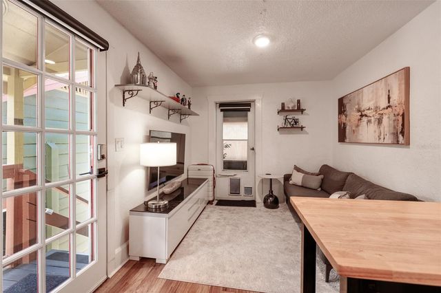 127 23RD STREET N, St Petersburg, FL 33713